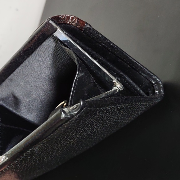 Brighton Pebbled Leather Convertible Clutch/Wallet/Crossbody Bag - Picture 5 of 8